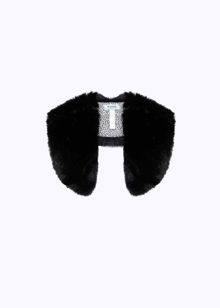 FAUX FUR COLLAR WITH BROOCH